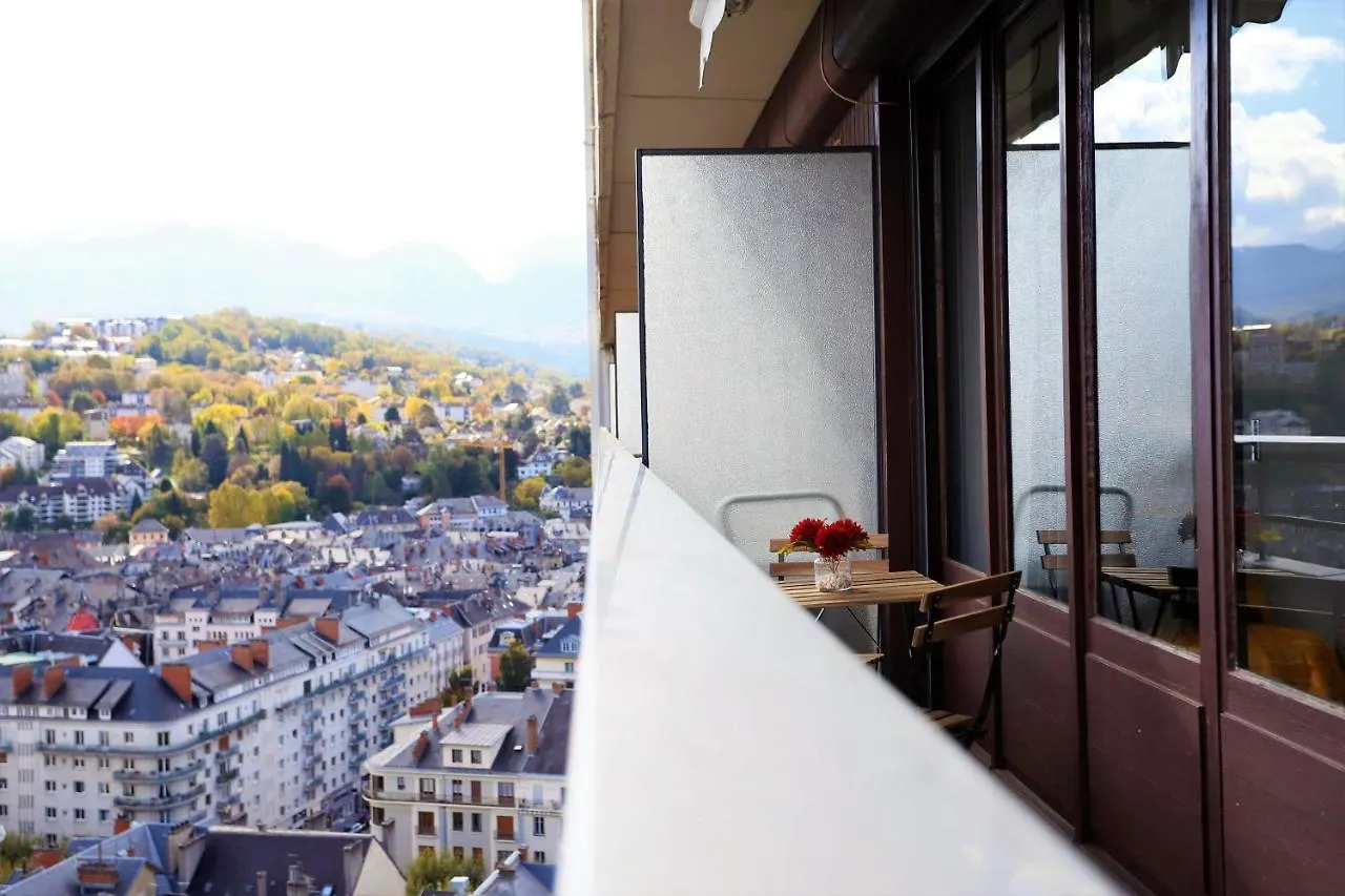 Appartement Secteur Gare Avec Balcon Et Vue Panoramique Chambery