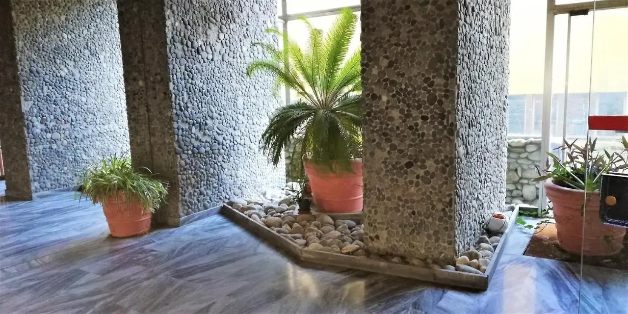 Appartement Secteur Gare Avec Balcon Et Vue Panoramique Chambery France