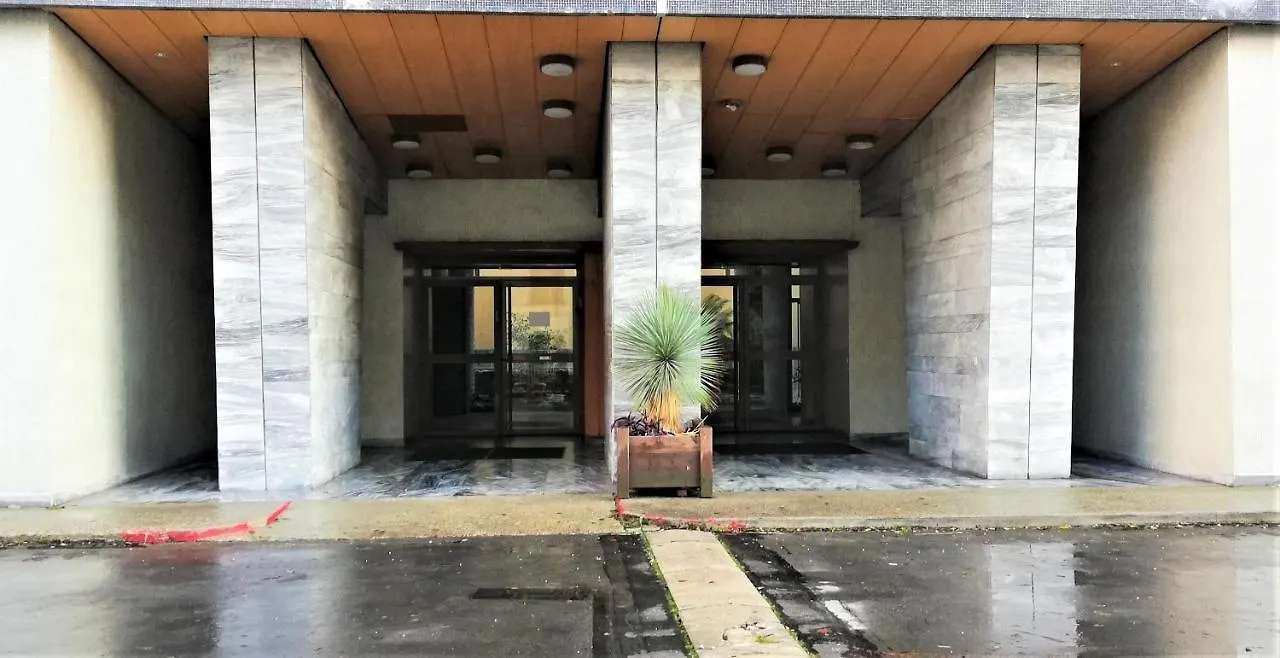 Appartement Secteur Gare Avec Balcon Et Vue Panoramique Chambery 0*,